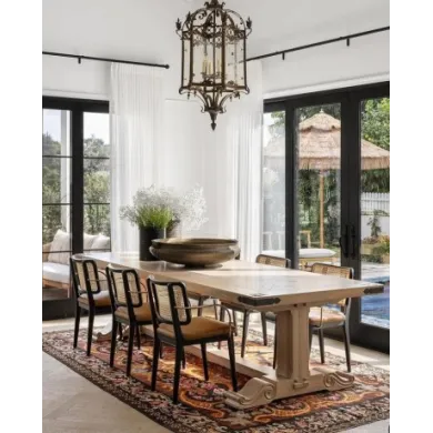 Table De Repas Prieuré