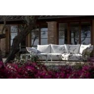 Edra - Standard Outdoor