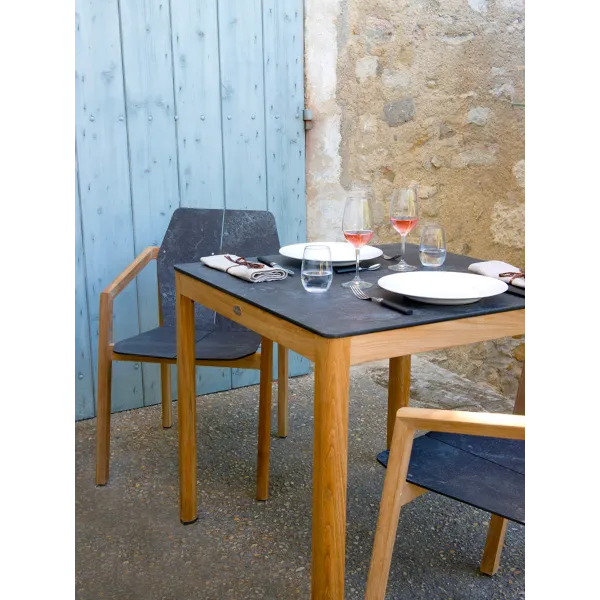 Table carrée d'extérieur Tekura - LES JARDINS