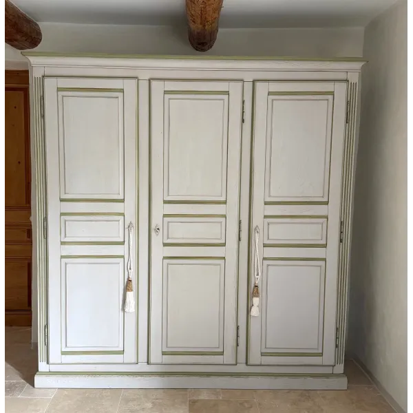 ARMOIRE PROVENÇALE 3 PORTES - CHÊNE PATINÉ - SUR MESURE