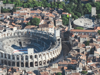 DÉCORATION  À ARLES